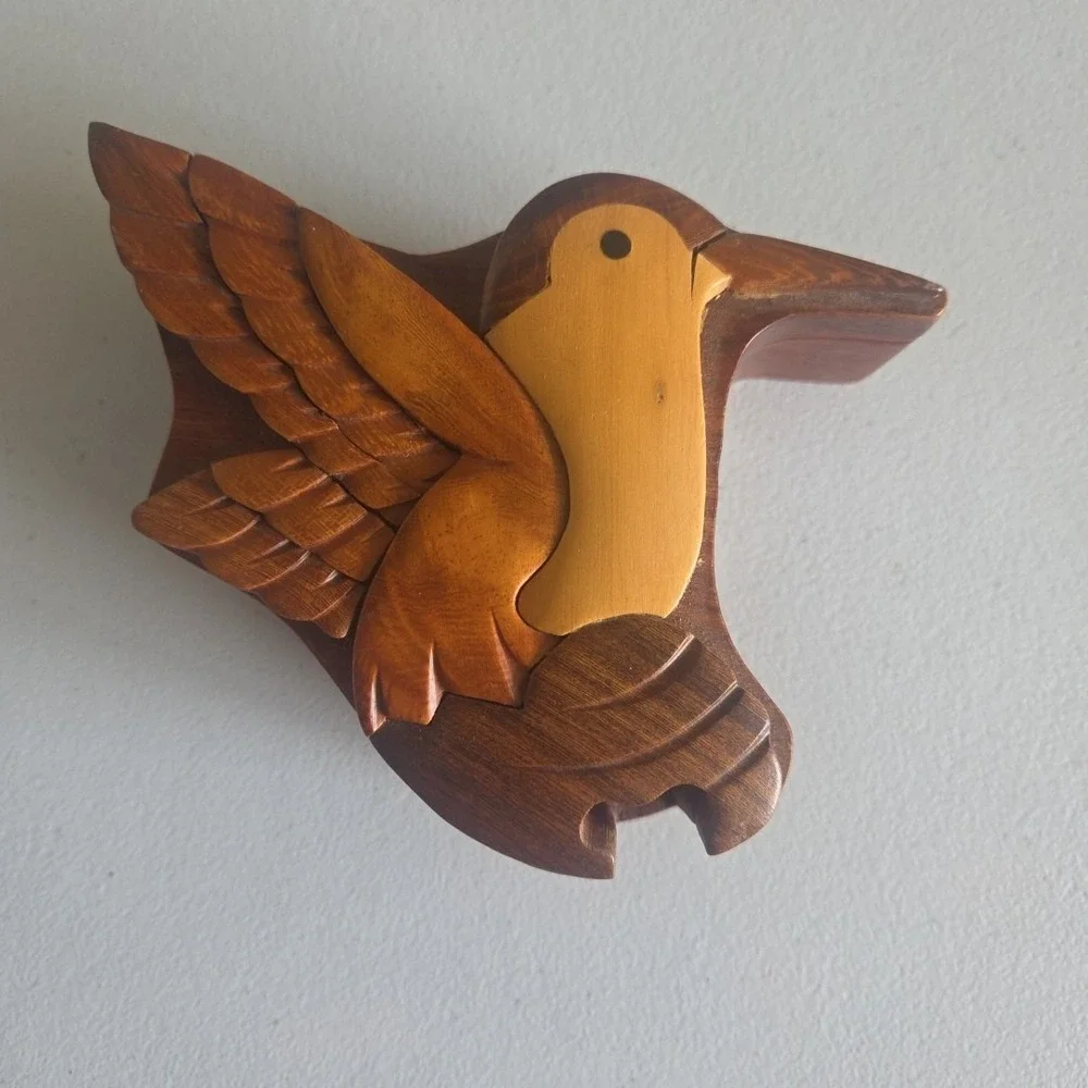 Hand Crafted Toy Wood Puzzle Artisan Figural Bird HUMMINGBIRD Puzzle Box As Is